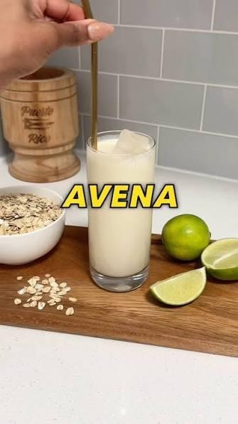 Jugo de Limón con Avena